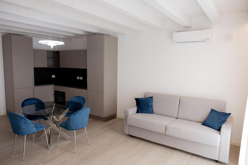 Apartment-Boutique Stella 티따델라 외부 사진